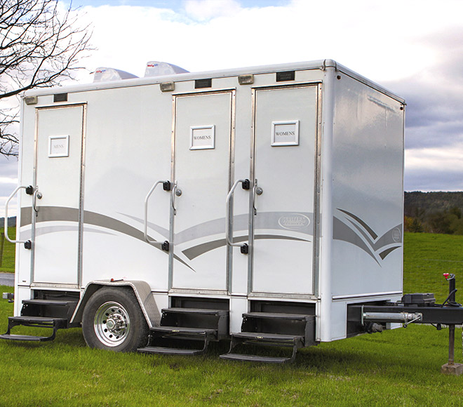 Multiple unit luxury restroom trailer.