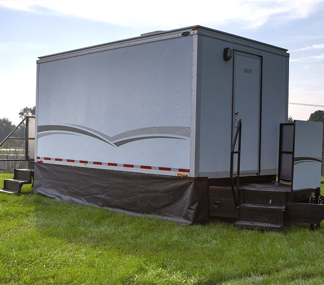 Multiple unit luxury restroom trailer.