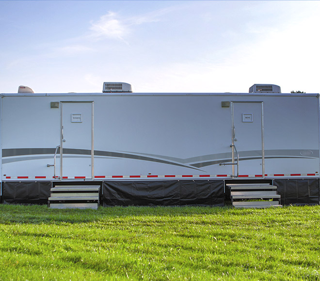 Multiple unit luxury restroom trailer.